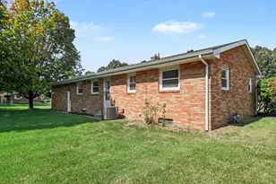 1892 Maple Ln, Benton Harbor, MI 49022 - Photo 27