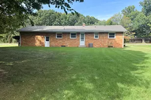 1892 Maple Ln, Benton Harbor, MI 49022 - Photo 31