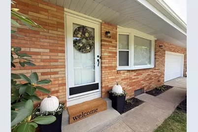1892 Maple Lane, Benton Harbor, MI 49022 - Photo 3