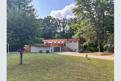 1001 S 10 1/2 Mile Road, Midland, MI 48640 - Photo 3