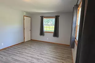3171 N Adams Rd, Jonesville, MI 49250 - Photo 7