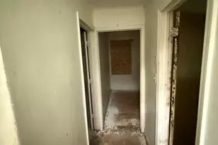 19180 Bradford Ave, Detroit, MI 48205 - Photo 5