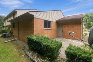 3700 Old Creek Rd, Troy, MI 48084 - Photo 19