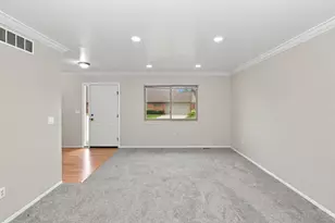 3700 Old Creek Rd, Troy, MI 48084 - Photo 3