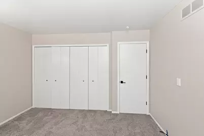 3700 Old Creek Road, Troy, MI 48084 - Photo 13