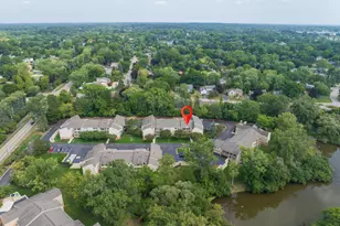 3835 Lone Pine Rd, West Bloomfield, MI 48323 - Photo 19