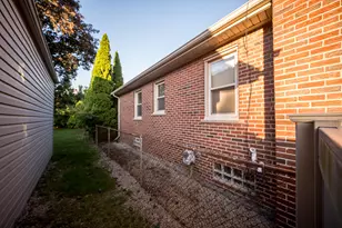 15278 Cleveland Ave, Allen Park, MI 48101 - Photo 21