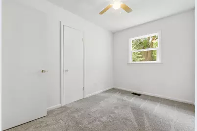 627 Clearview Street, Kalamazoo, MI 49048 - Photo 9