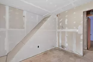 520 Elder St, Ypsilanti, MI 48197 - Photo 15