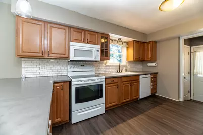 1423 Sheridan Drive, Kalamazoo, MI 49001 - Photo 13