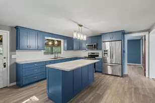 306 Griswold St, Hillsdale, MI 49242 - Photo 5