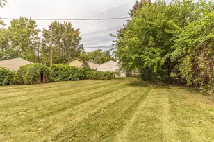 1223 Duncan Ave, Ypsilanti, MI 48198 - Photo 19