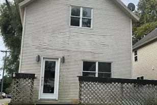 912 Market St, Saint Joseph, MI 49085 - Photo 1