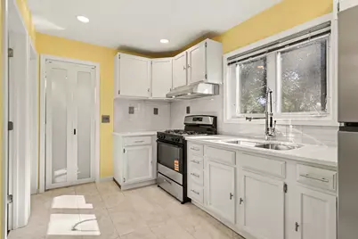 513 N Fourth Street, Sturgis, MI 49091 - Photo 9