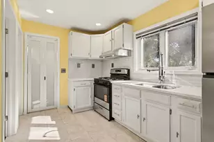 513 N Fourth St, Sturgis, MI 49091 - Photo 9