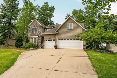 8243 Heathertree Lane, Brighton, MI 48116 - Photo 87