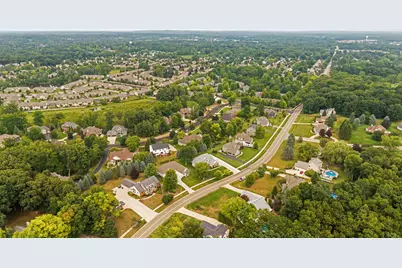 8243 Heathertree Lane, Brighton, MI 48116 - Photo 9