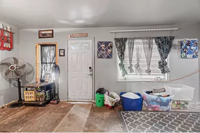 37 Logan Street, Battle Creek, MI 49015 - Photo 5