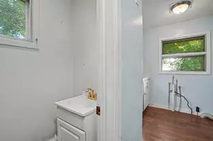 499 Sunnyjune Ave, Holland, MI 49424 - Photo 13