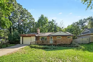 499 Sunnyjune Ave, Holland, MI 49424 - Photo 1