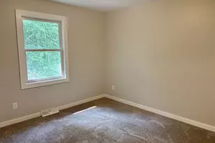 4160 Knapp Valley Dr NE, Grand Rapids, MI 49525 - Photo 21