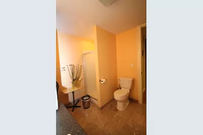1011 W Maple Street #225, Kalamazoo, MI 49008 - Photo 11