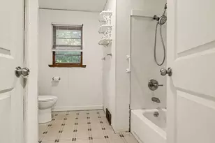 6221 Pierce St, Coloma, MI 49038 - Photo 13