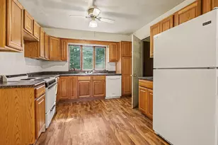 6221 Pierce St, Coloma, MI 49038 - Photo 9