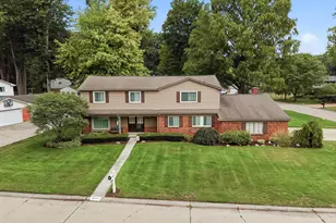 16759 Timberview Dr, Clinton Twp, MI 48036 - Photo 3