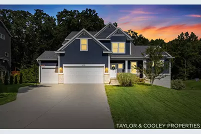 8129 Honeysuckle Hill Court SE, Grand Rapids, MI 49512 - Photo 3