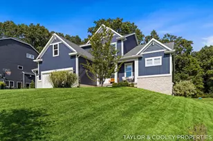 8129 Honeysuckle Hl Ct SE, Grand Rapids, MI 49512 - Photo 5