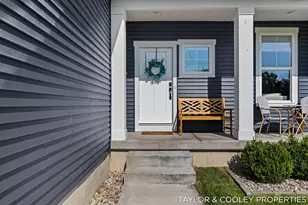 8129 Honeysuckle Hl Ct SE, Grand Rapids, MI 49512 - Photo 7