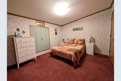 32422 County Road 687, Bangor, MI 49013 - Photo 13