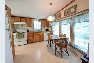 32422 County Road 687, Bangor, MI 49013 - Photo 9