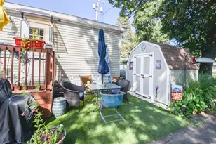 2 Powell St, Battle Creek, MI 49014 - Photo 27
