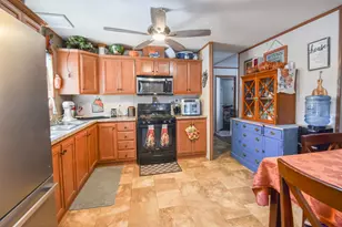 2 Powell St, Battle Creek, MI 49014 - Photo 5