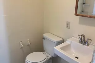 434 S McCord St, Benton Harbor, MI 49022 - Photo 9