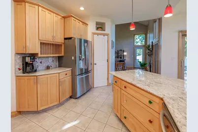 22533 Vineyard Circle, Mattawan, MI 49071 - Photo 15