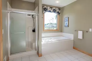 22533 Vineyard Cir, Mattawan, MI 49071 - Photo 23