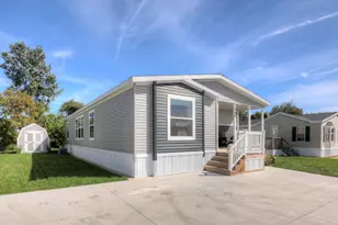 3298 Hillcrest Way, Zeeland, MI 49464 - Photo 5
