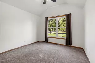 12 Hawksbury Point, Battle Creek, MI 49014 - Photo 17