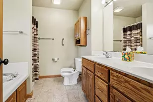 12 Hawksbury Point, Battle Creek, MI 49014 - Photo 15