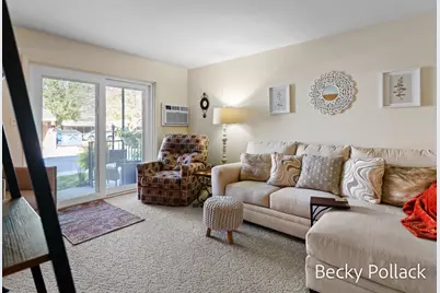 7500 Boulder Bluff Drive #2, Jenison, MI 49428 - Photo 9