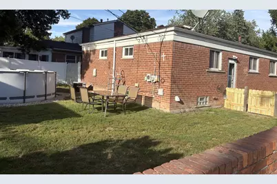 4020 Gertrude Street, Dearborn Heights, MI 48125 - Photo 15