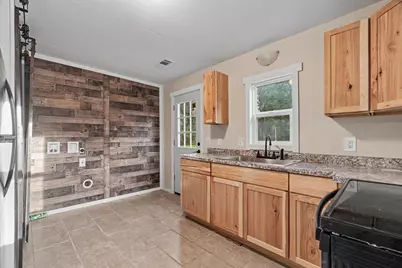 413 Marie Avenue, Battle Creek, MI 49037 - Photo 5