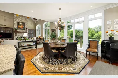 4370 Stonemeadow Court, Ann Arbor, MI 48103 - Photo 13