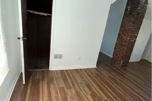 8109 Woodlawn St, Detroit, MI 48213 - Photo 9