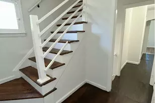 8109 Woodlawn St, Detroit, MI 48213 - Photo 3