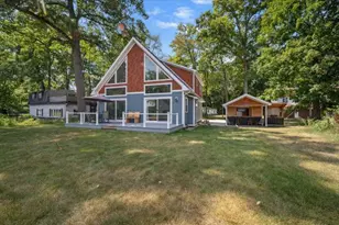 7603 S Croton Hardy Dr, Newaygo, MI 49337 - Photo 3