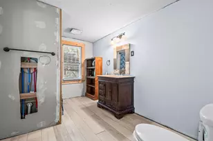 90 N Norwood Ave, Hillsdale, MI 49242 - Photo 23
